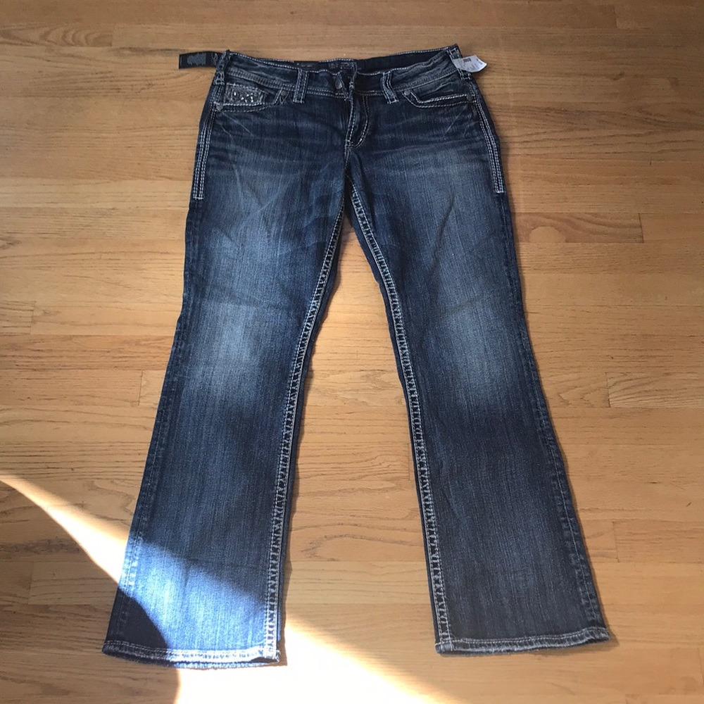 NWT Silver Suki Flap 17” excellent Sz 31/31 (Sku 29)